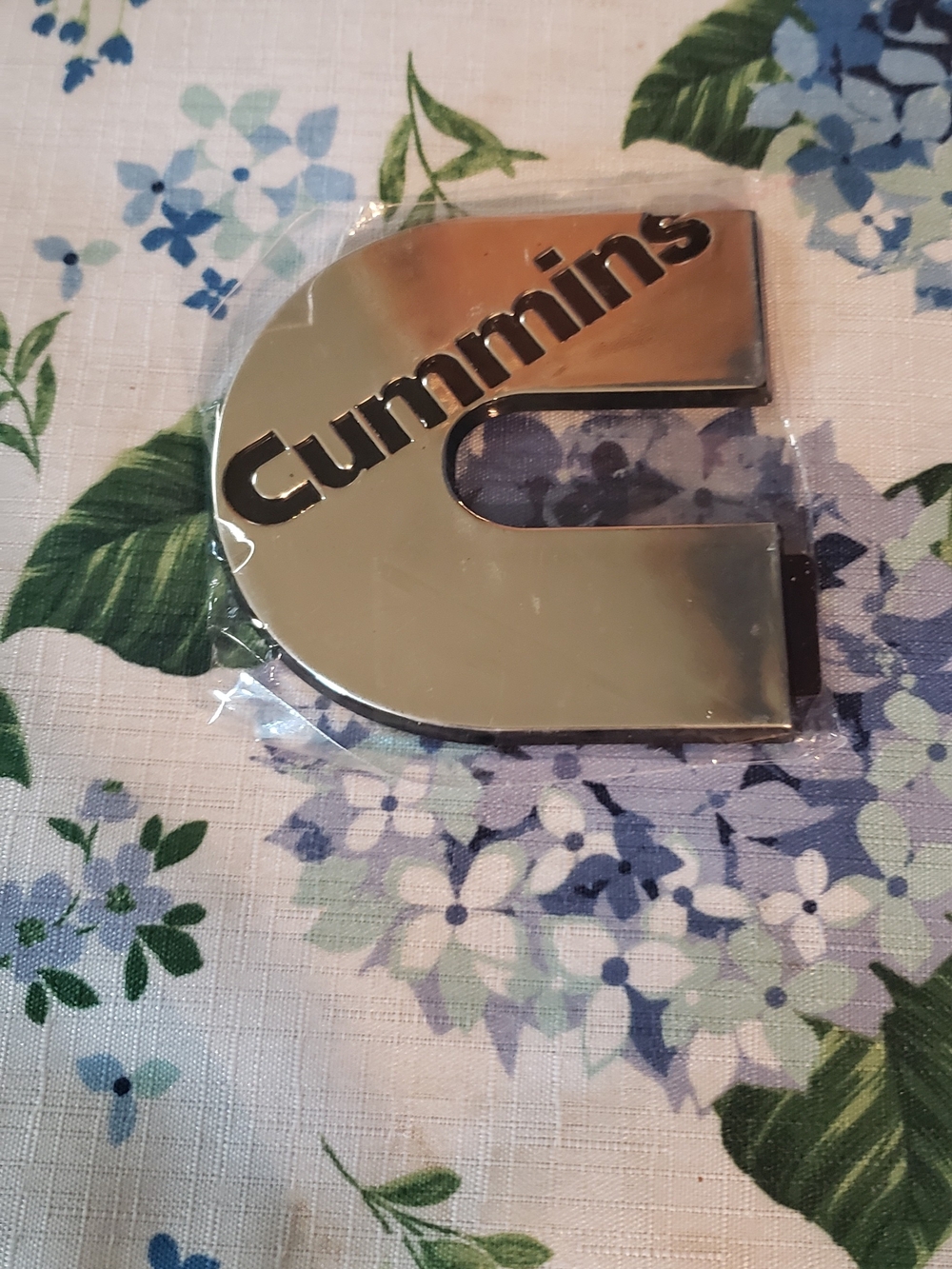 Source Unknown Cummins Chrome Logo Emblem. 1.75 In Diameter. 3d Chrome.